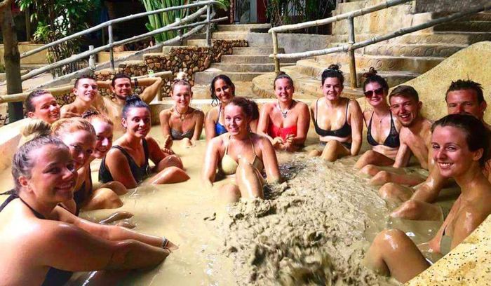 Suối khoáng nóng Tháp Bà Nha Trang - Nơi lý tưởng để thư giãn