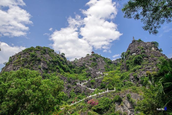 Lễ hội du xuân Ninh Bình tại những điểm tham quan danh tiếng 8
