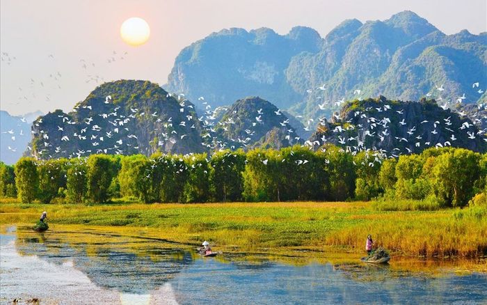 Lễ hội du xuân Ninh Bình tại những điểm tham quan danh tiếng 12