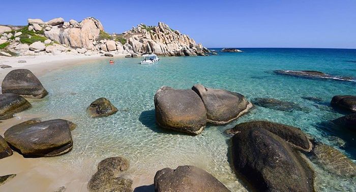 Khám phá những bãi tắm đẹp nhất ở Phan Thiết 8