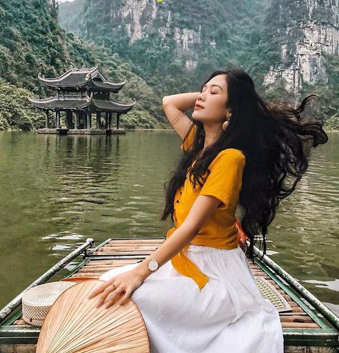 Bí quyết tạo dáng đẹp khi đến Tràng An cho những người đam mê sống ảo 7