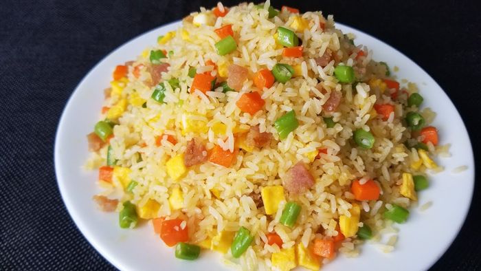 Bánh mì Cương Phú Quốc - Quán bánh mì có hơn 2 thập kỷ tuổi đời