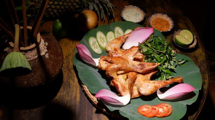 Sự hoài cổ trong không gian văn hóa và ẩm thực của nhà hàng Nha Trang Xưa 9