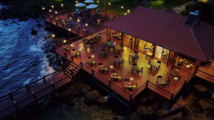 Bãi biển Ông Lang Phú Quốc – Phiên bản Việt của Maldives trên đảo Ngọc 17