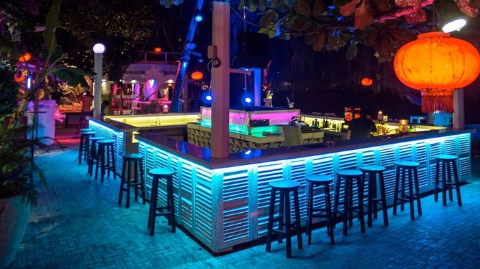 Danh sách các quán bar tuyệt vời ở Phan Thiết cho việc ngắm hoàng hôn sống ảo 7