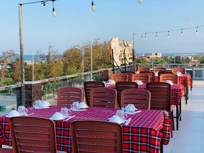 Chúc Xíu Restaurant Phú Yên - Nơi thưởng thức hải sản tươi ngon bên bờ biển rộng lớn