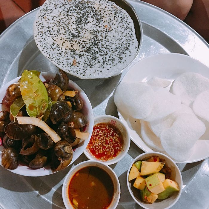 Ốc Chiên Quảng Bình, Một Món Ăn Quen Thuộc Nhưng Không Bao Giờ Nhàm Chán