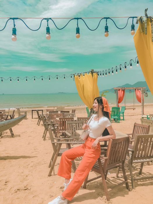 Thưởng thức không gian hiện đại của thương hiệu cà phê Việt Nam tại The Ayatt Coffee Quảng Bình