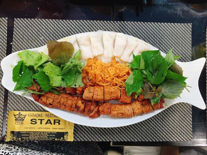 Nhà hàng Sân Thượng Star Tút Phú Yên – Trải nghiệm tiệc tối thoải mái trong không gian mở 11