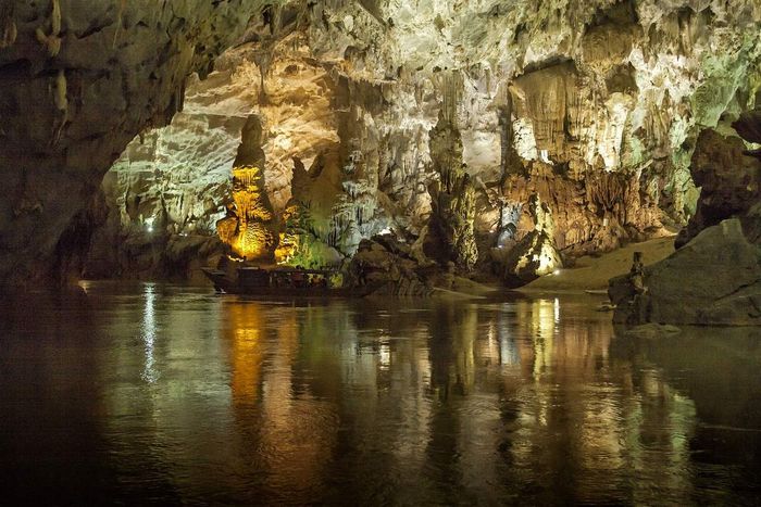 Bí quyết khám phá động Phong Nha Quảng Bình chi tiết 3