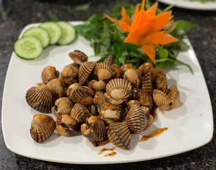 Chúc Xíu Restaurant Phú Yên - Thiên đường hải sản với không gian rộng lớn tọa lạc ngay bên bờ biển