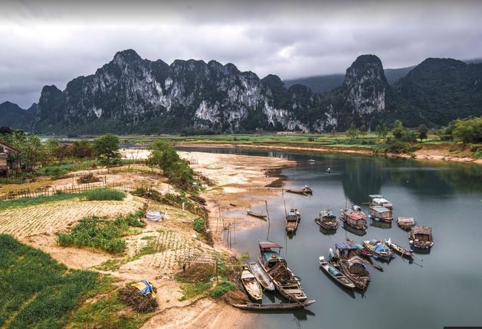 Tìm về hang Minh Cầm Quảng Bình - vùng đất tiên sa huyền diệu 3