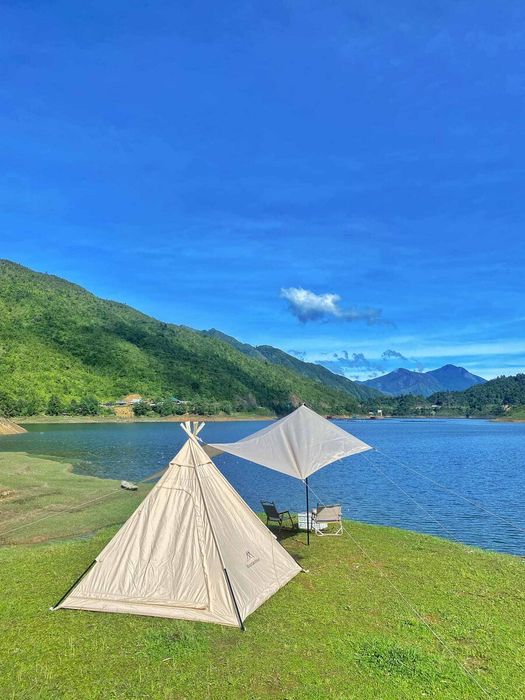 Hồ nước nhân tạo Séo Mý Tỷ, gần Sapa như một không gian trong lành tuyệt vời