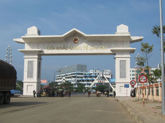 Hà Khẩu Sapa - Thỏa cơn đói với hàng loạt món ngon đặc sản Trung Quốc 2