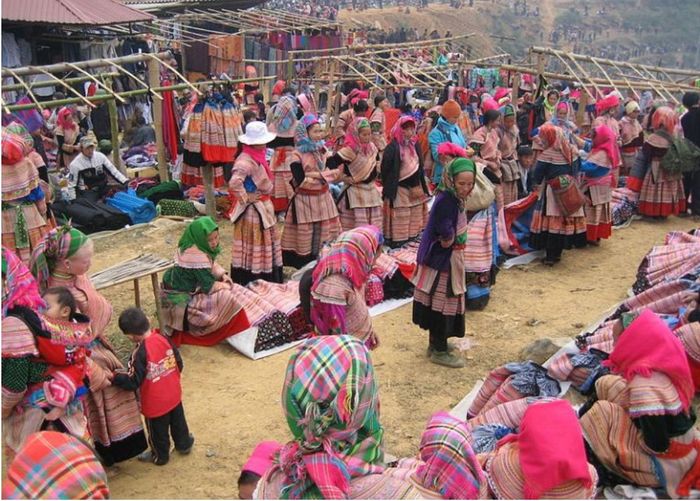 Lễ hội quét làng Sapa – Tính cách văn hóa độc đáo của người Xá Phó ở Lào Cai
