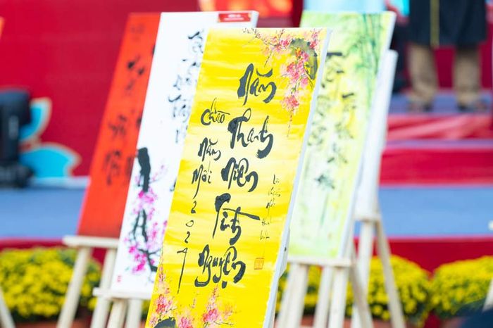 Phố Ông Đồ 2024, tôn vinh văn hóa “Xin chữ - Cho chữ” vào mùa xuân 11