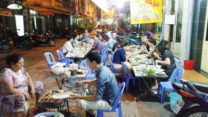 Danh sách top 10 quán ốc quận 4 với giá cả phải chăng và chất lượng tốt 3