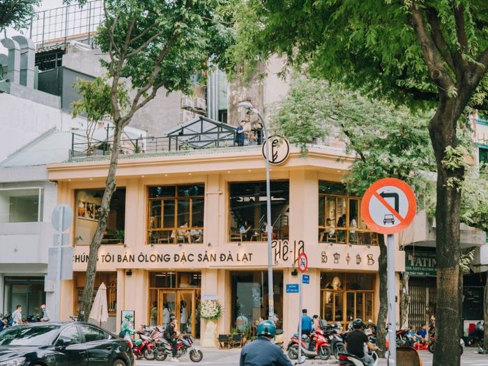 Thưởng thức cà phê tại 7+ quán cafe Bình Thạnh cực đã 4