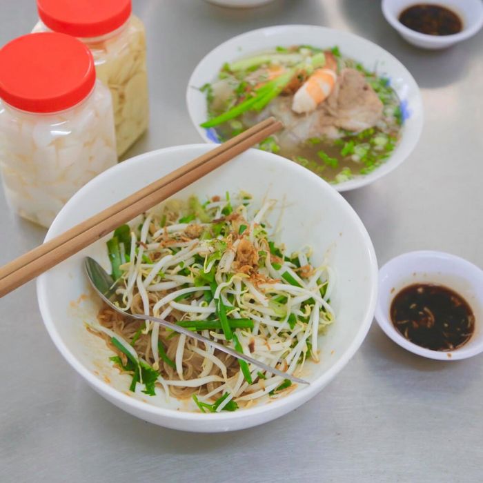 Không thể bỏ qua danh sách top 5 quán hủ tiếu ngon nhất Mỹ Tho lần này