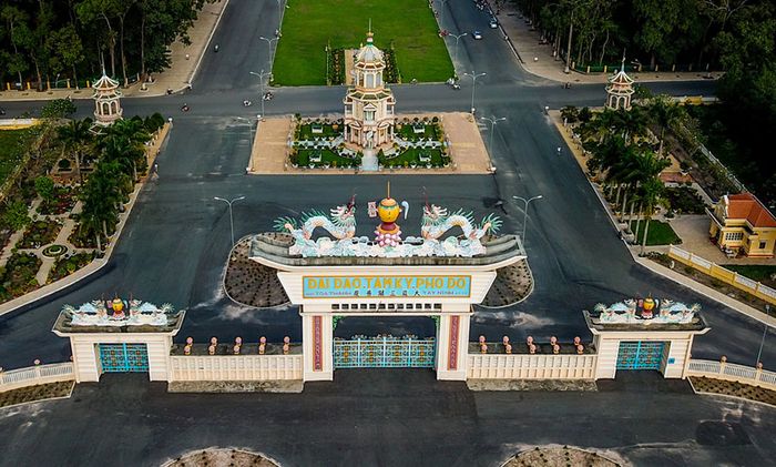 Bí quyết khám phá Tòa Thánh Tây Ninh, nơi linh thiêng của đạo Cao Đài 6