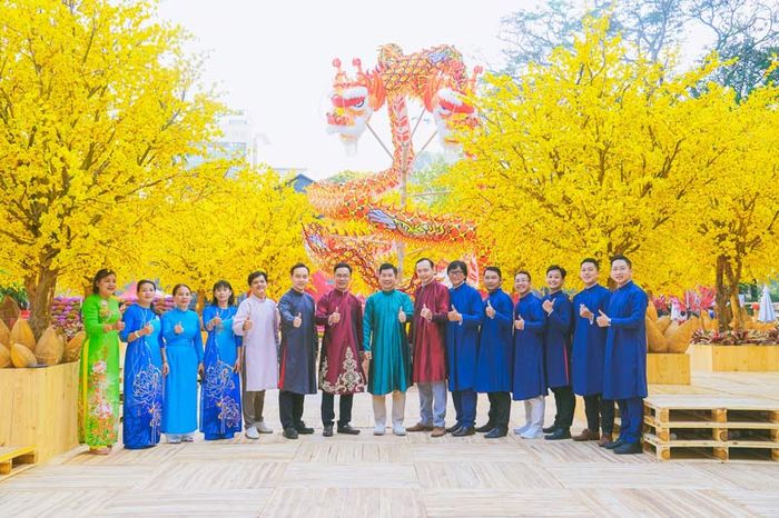 Sự kiện Phố Ông Đồ 2024, tôn vinh văn hóa “Xin chữ - Cho chữ” vào mùa xuân 9