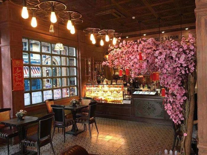 Top 10 quán cafe nổi tiếng nhất quận 7, được giới trẻ Sài Gòn yêu thích.