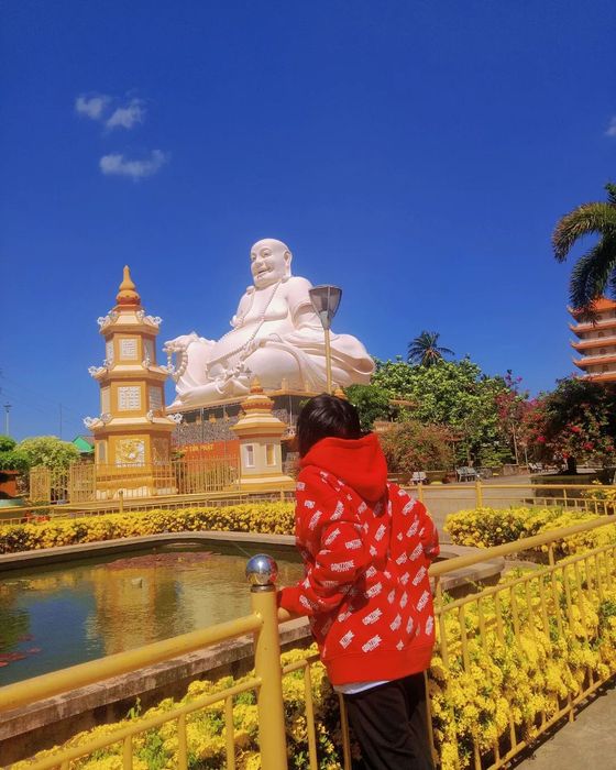 Chùa Vĩnh Tràng Tiền Giang và vẻ đẹp kiến trúc độc đáo 10