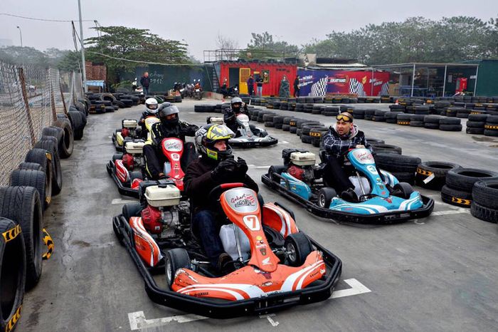 Quận 7 có gì chơi? Hello Park là điểm đến không thể bỏ qua cho những người muốn trải nghiệm cảm giác tốc độ và đua xe.