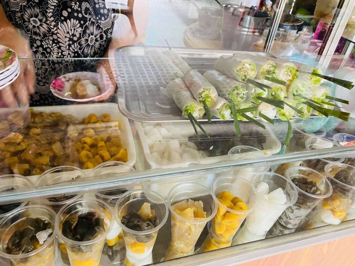 Khám phá đặc biệt của tả bí lù tại Quán Dì Năm