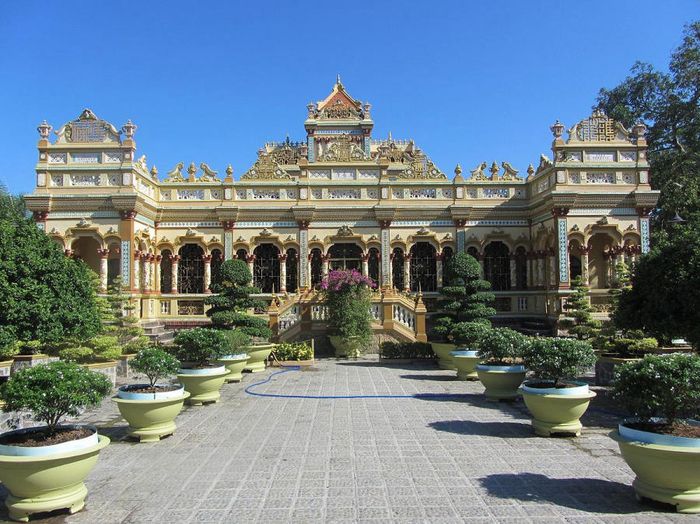 Chùa Vĩnh Tràng Tiền Giang mang dấu ấn Phật giáo sâu sắc tại Đông Nam Bộ