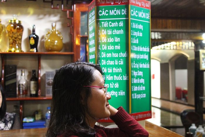 Thả mình vào không gian ẩm thực ấm áp, thoải mái tại Nhà hàng Tây Bắc 3