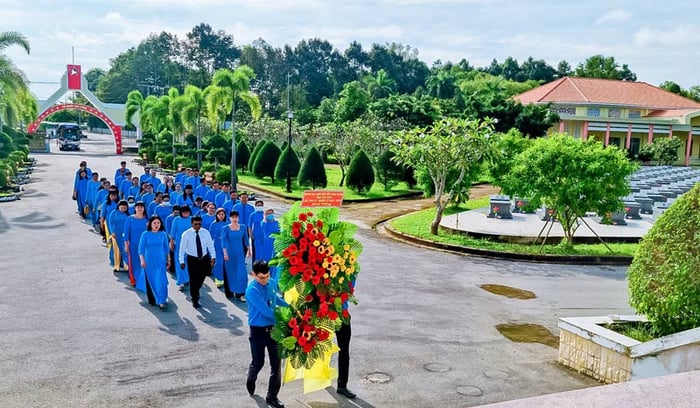 Đền thờ Bác Trà Vinh, nơi gửi gắm tấm lòng kính yêu, son sắt 7