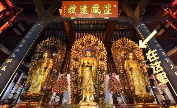 Chùa Long Hoa viên ngọc quý linh thiêng giữa trái tim Thượng Hải 7