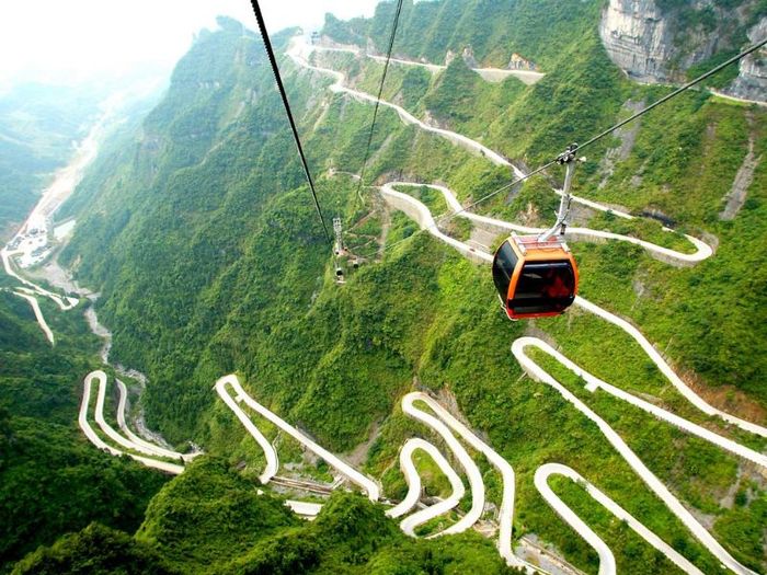 Thiên Môn Sơn, nơi sự giao thoa giữa trời và đất tạo nên vẻ đẹp tuyệt vời