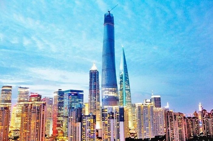 Tháp Kim Mậu sang trọng giữa bầu trời Thượng Hải 2
