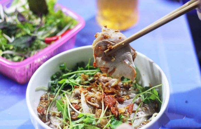 Khi đặt chân đến Đông Bắc, đừng bỏ lỡ cơ hội thưởng thức ngay một tô Phở chua Hà Giang 2.