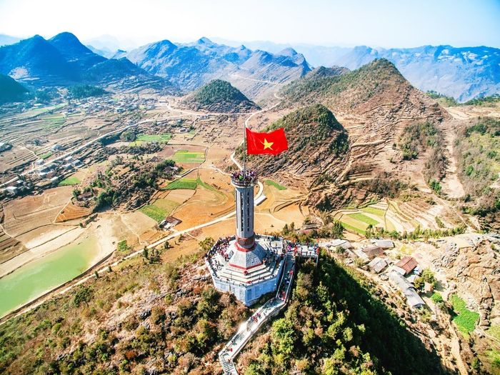 Hướng dẫn tìm đường đến cột cờ Lũng Cú từ trung tâm Hà Giang 2