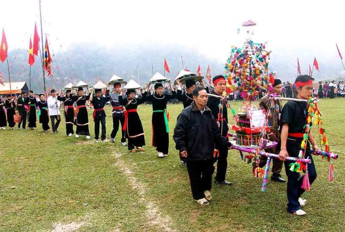 Đặc điểm đặc sắc của Lễ hội mùa xuân ở Hà Giang 2