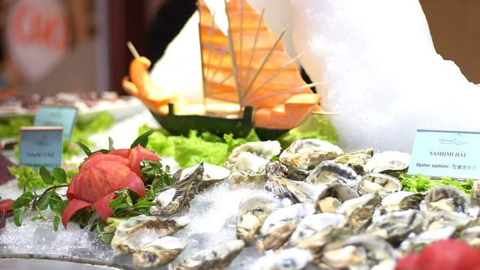 Nhà hàng Sen Á Đông Hạ Long - Buffet hải sản chất lượng, đa dạng và tinh tế 8