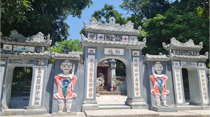Đền Thần Tình Yêu Liễu Hạnh