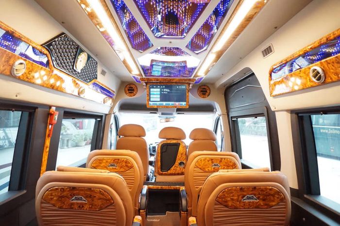 Top 6 nhà xe limousine uy tín và chất lượng tại Hà Nội Ninh Bình 3