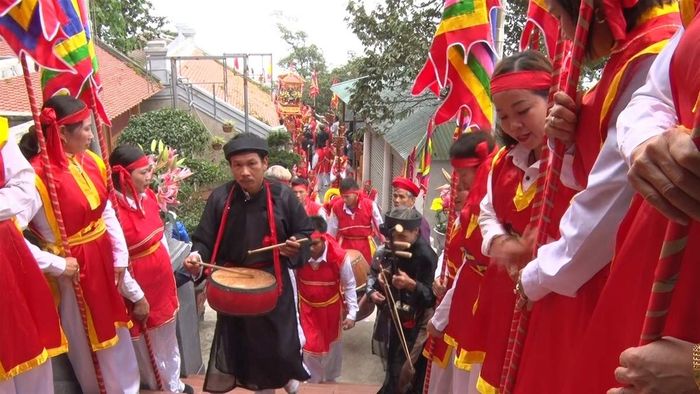 Mùa lễ hội Tản Viên Sơn Thánh ở Ba Vì sẽ mang lại trải nghiệm linh thiêng và đầy màu sắc.
