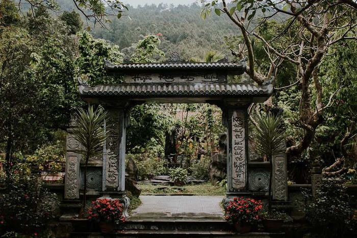 Đừng bỏ lỡ trải nghiệm du lịch tâm linh ở Huế