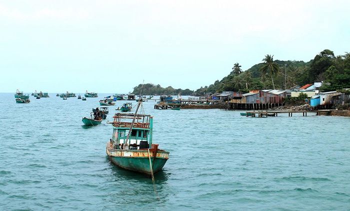 Hướng dẫn chi tiết về phương tiện di chuyển đến đảo Hải Tặc từ A đến Z 7