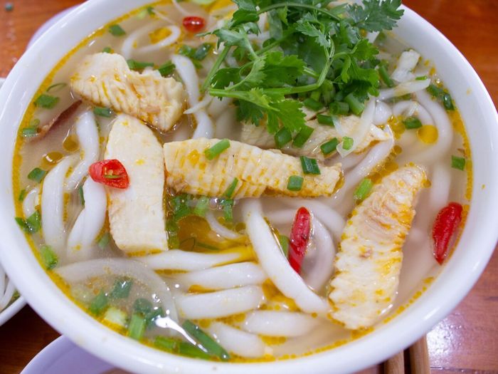 Bánh Canh Cá Lóc - Một Món Ăn Dân Dã Không Thể Thiếu Ở Huế