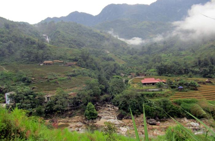 Khám phá điểm mới tại Hà Giang - Suối khoáng Quảng Nguyên 2