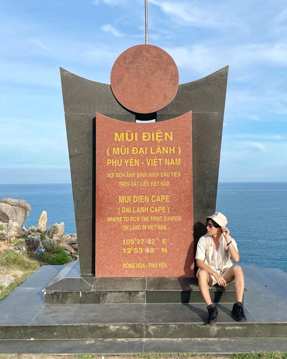 Khám phá vẻ đẹp tuyệt vời của Mũi Điện Phú Yên - điểm cực Đông của Việt Nam 9