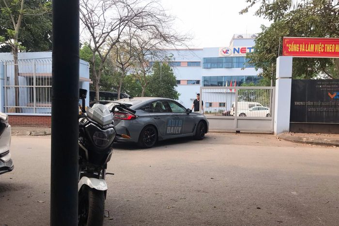 Honda Civic Type R 2023 đã đến Hà Nội, sẵn sàng để giao đến khách hàng với hình ảnh của nó trong tấm hình honda-civic-type-r-2023-Mytour-5.jpg