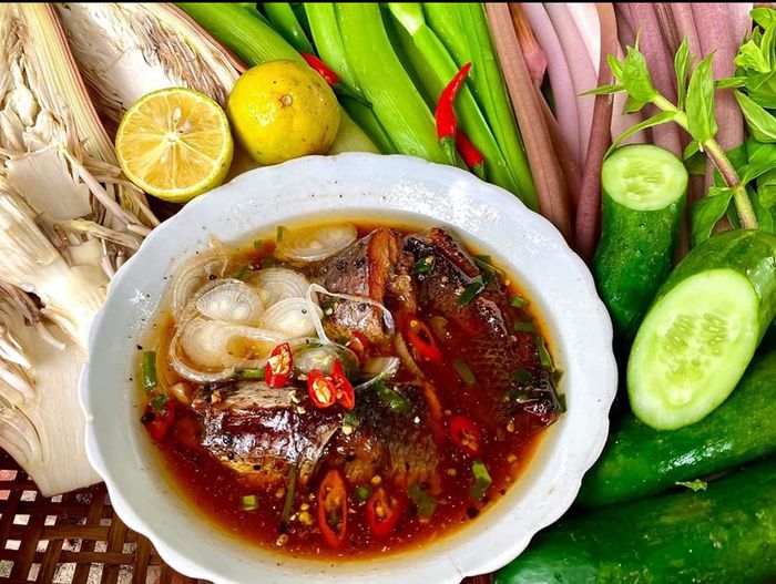 Hương vị Mắm cá lóc kho dừa Sóc Trăng thơm ngon, khó quên.