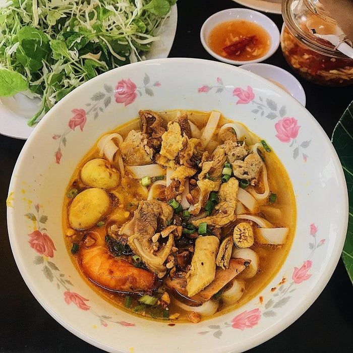 mì Quảng ngon ở Sài Gòn